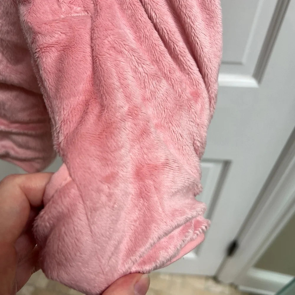 NWOT Carter’s 6-9M Heavy Furry Pink Bear Girls Snow Suit with Built in Mittens